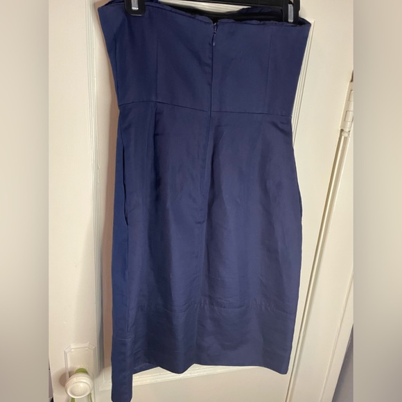 Size 6p J Crew navy sleeveless dress with pockets - Picture 3 of 6